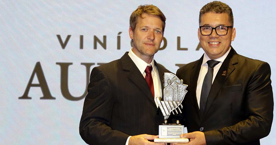 Pelo 19º ano seguido, Cooperativa Vinícola Aurora é eleita a Melhor Fornecedora de Vinhos do RS